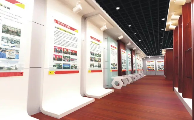 合適的設(shè)計(jì)師對于企業(yè)主題展館設(shè)計(jì)十分重要